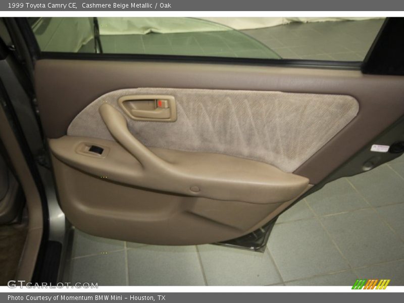 Cashmere Beige Metallic / Oak 1999 Toyota Camry CE