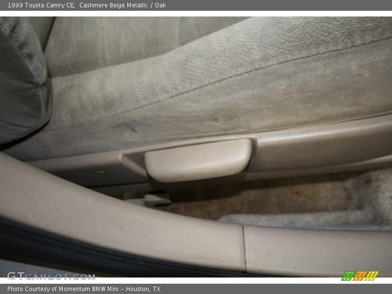 Cashmere Beige Metallic / Oak 1999 Toyota Camry CE