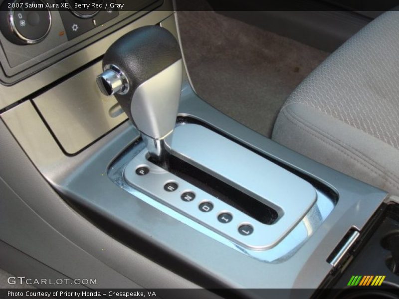 Berry Red / Gray 2007 Saturn Aura XE