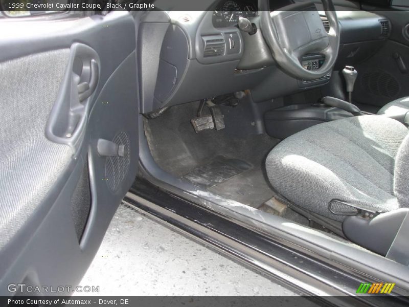 Black / Graphite 1999 Chevrolet Cavalier Coupe