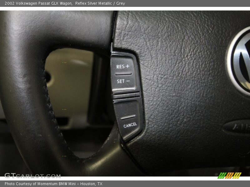 Reflex Silver Metallic / Grey 2002 Volkswagen Passat GLX Wagon