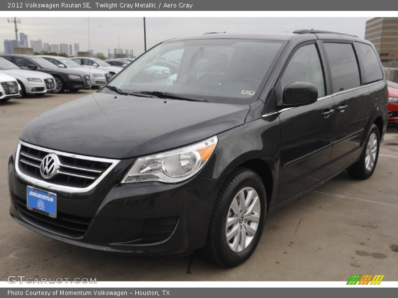 Twilight Gray Metallic / Aero Gray 2012 Volkswagen Routan SE