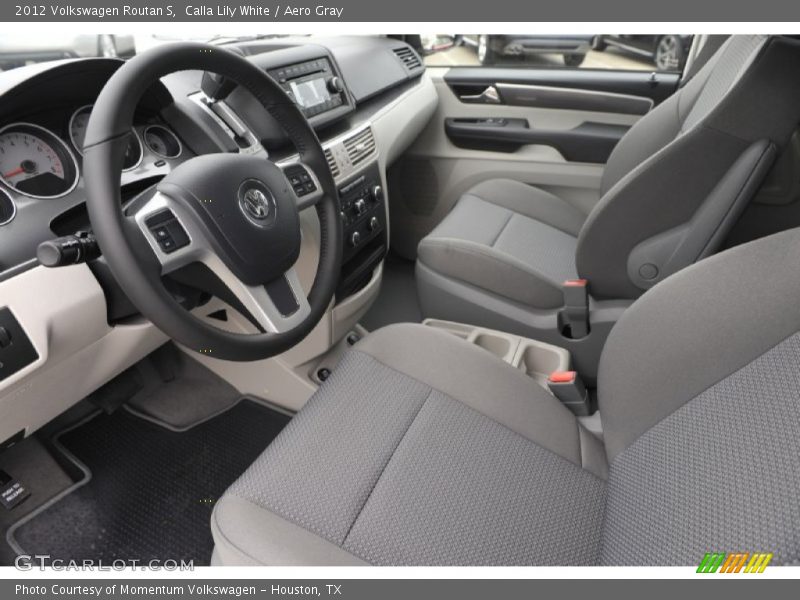 2012 Routan S Aero Gray Interior