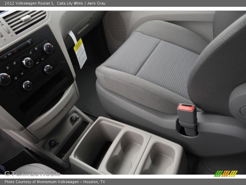 Calla Lily White / Aero Gray 2012 Volkswagen Routan S