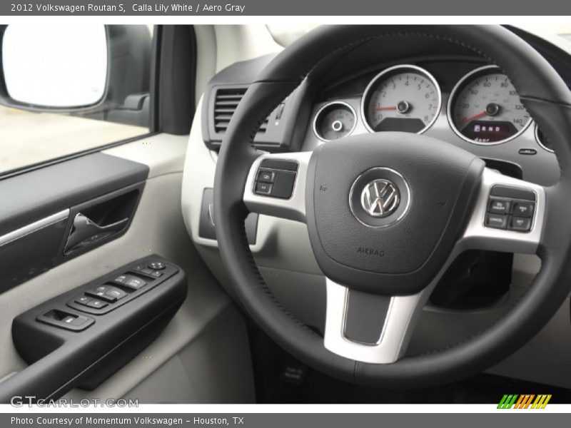 Calla Lily White / Aero Gray 2012 Volkswagen Routan S