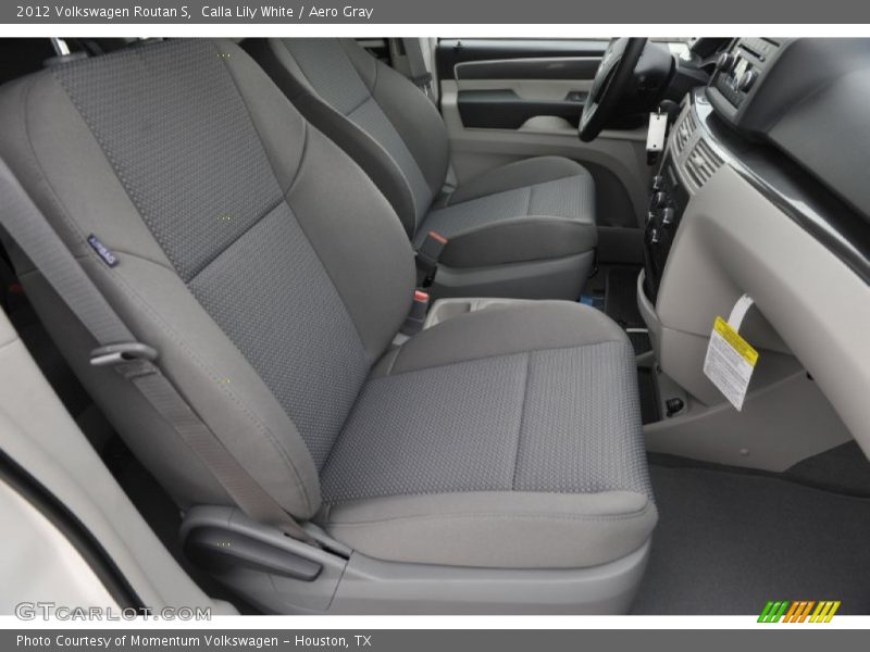 Calla Lily White / Aero Gray 2012 Volkswagen Routan S