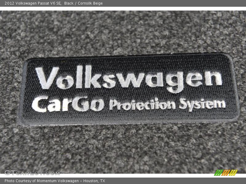 Black / Cornsilk Beige 2012 Volkswagen Passat V6 SE