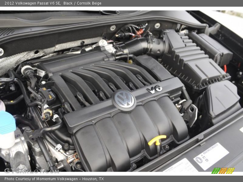 Black / Cornsilk Beige 2012 Volkswagen Passat V6 SE