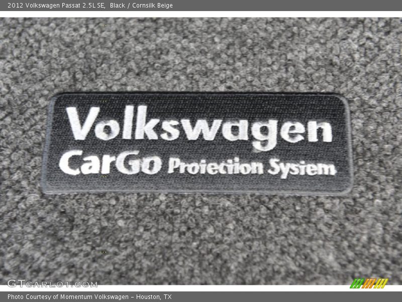 Black / Cornsilk Beige 2012 Volkswagen Passat 2.5L SE