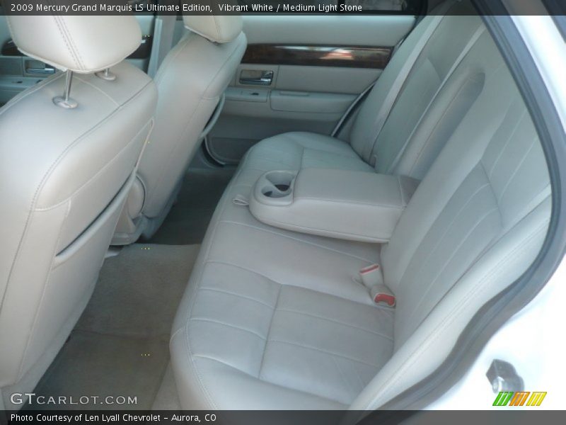 Vibrant White / Medium Light Stone 2009 Mercury Grand Marquis LS Ultimate Edition