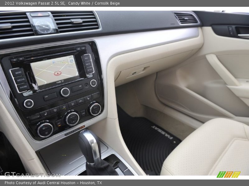 Candy White / Cornsilk Beige 2012 Volkswagen Passat 2.5L SE