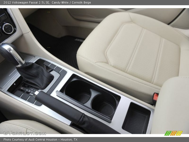 Candy White / Cornsilk Beige 2012 Volkswagen Passat 2.5L SE