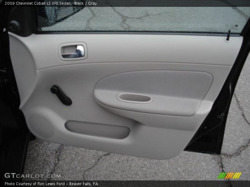 Black / Gray 2009 Chevrolet Cobalt LS XFE Sedan
