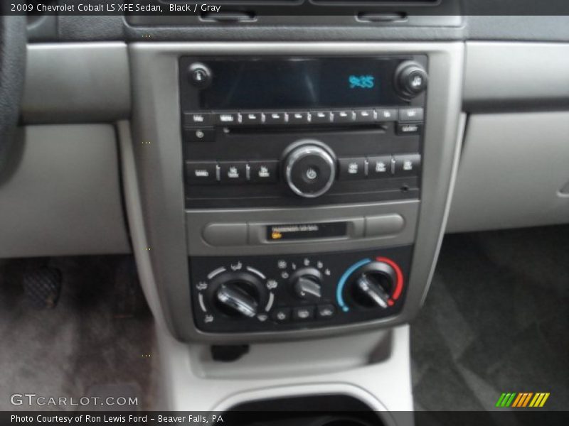 Black / Gray 2009 Chevrolet Cobalt LS XFE Sedan