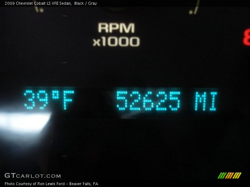 Black / Gray 2009 Chevrolet Cobalt LS XFE Sedan