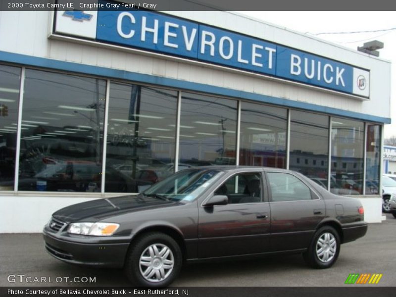 Graphite Gray Pearl / Gray 2000 Toyota Camry LE