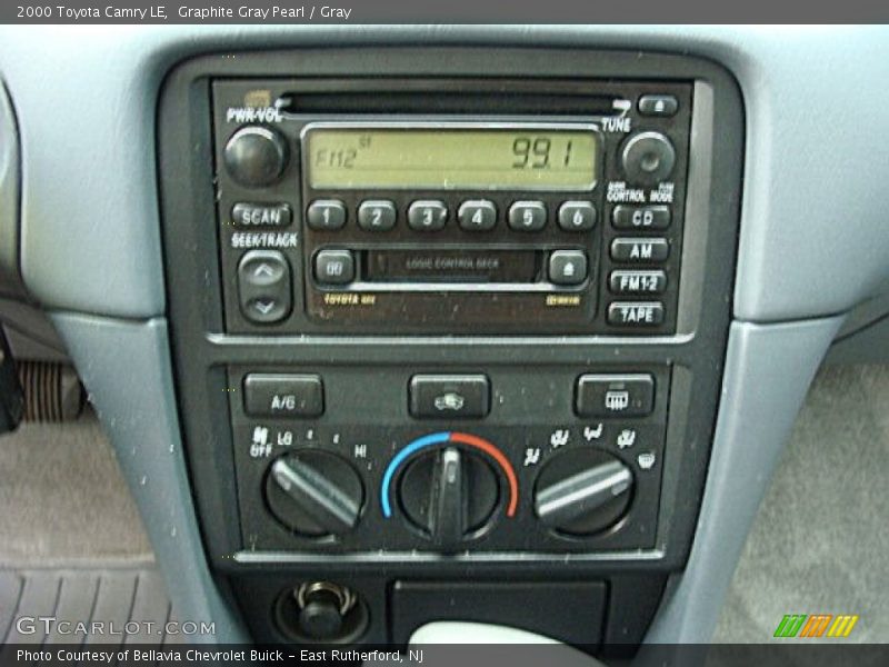 Graphite Gray Pearl / Gray 2000 Toyota Camry LE