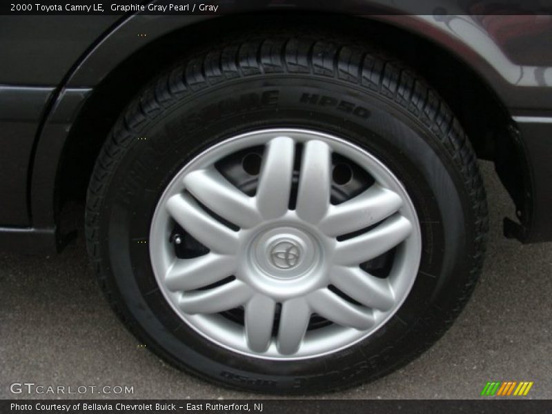 Graphite Gray Pearl / Gray 2000 Toyota Camry LE