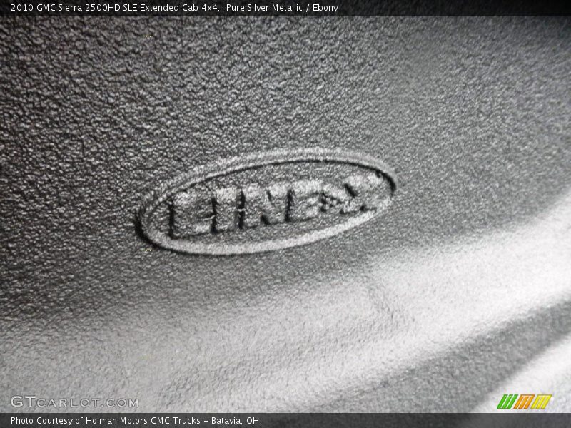 Pure Silver Metallic / Ebony 2010 GMC Sierra 2500HD SLE Extended Cab 4x4