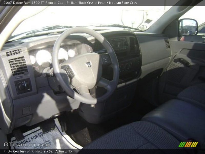 Brilliant Black Crystal Pearl / Medium Slate Gray 2007 Dodge Ram 1500 ST Regular Cab