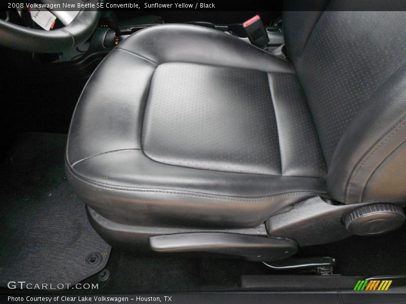Sunflower Yellow / Black 2008 Volkswagen New Beetle SE Convertible