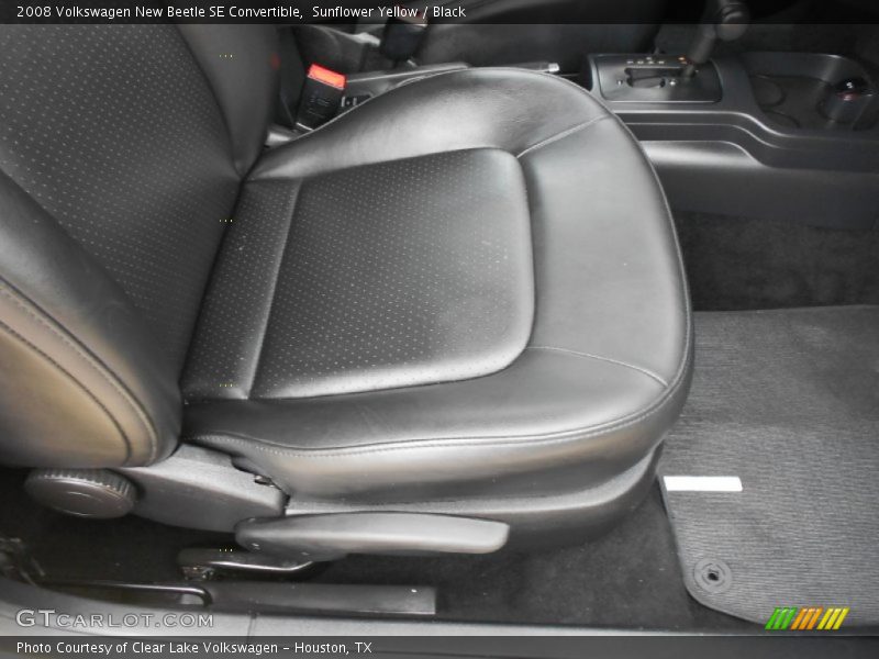 Sunflower Yellow / Black 2008 Volkswagen New Beetle SE Convertible