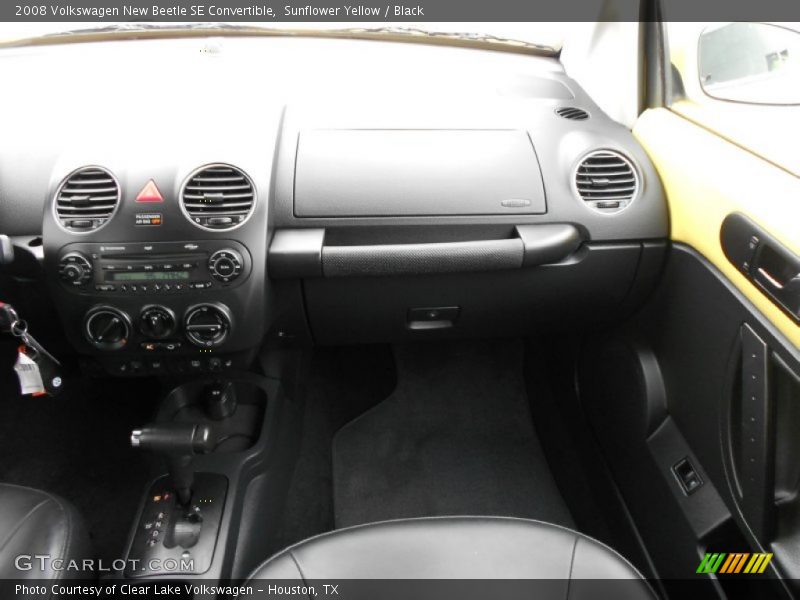 Sunflower Yellow / Black 2008 Volkswagen New Beetle SE Convertible