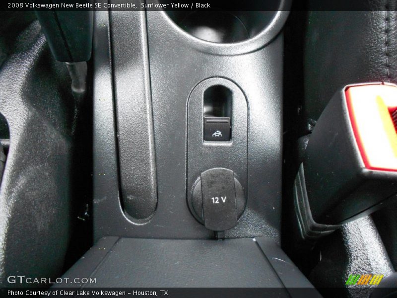Sunflower Yellow / Black 2008 Volkswagen New Beetle SE Convertible