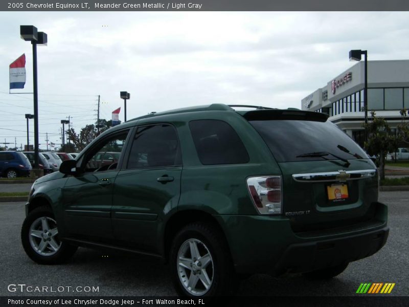 Meander Green Metallic / Light Gray 2005 Chevrolet Equinox LT