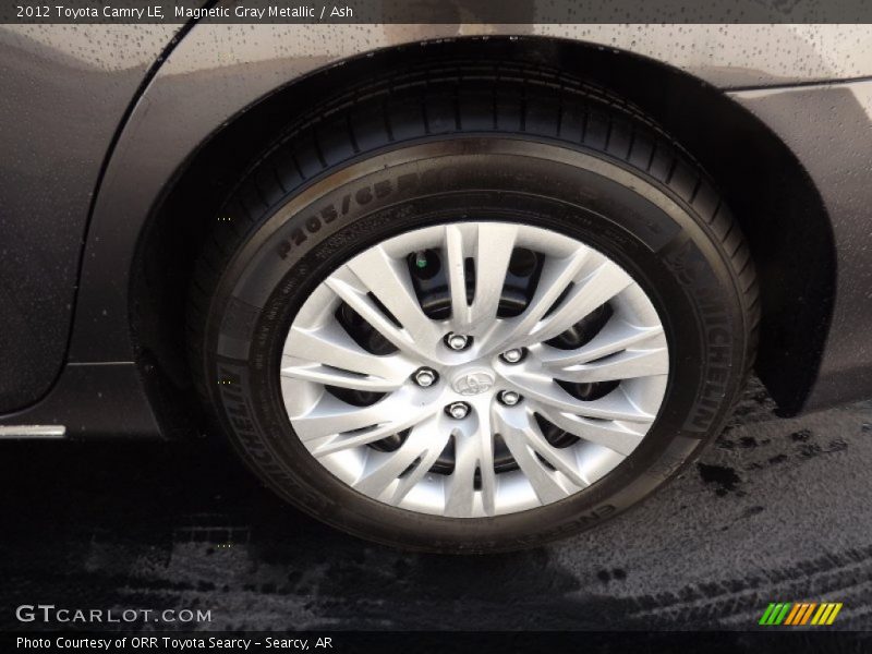 Magnetic Gray Metallic / Ash 2012 Toyota Camry LE