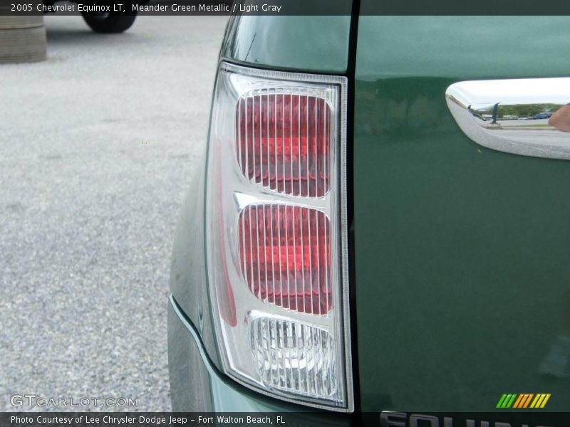 Meander Green Metallic / Light Gray 2005 Chevrolet Equinox LT