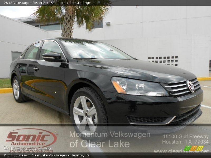 Black / Cornsilk Beige 2012 Volkswagen Passat 2.5L SE