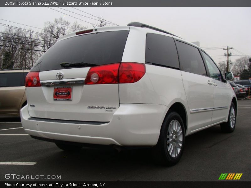 Blizzard White Pearl / Stone 2009 Toyota Sienna XLE AWD