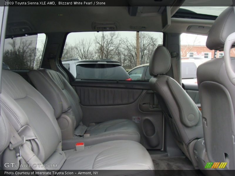 Blizzard White Pearl / Stone 2009 Toyota Sienna XLE AWD