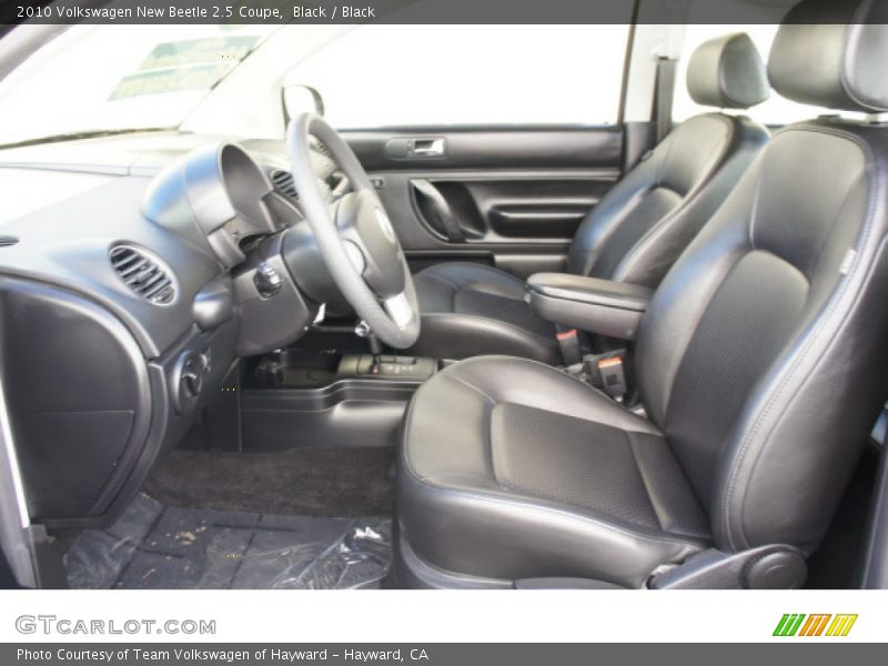Black / Black 2010 Volkswagen New Beetle 2.5 Coupe