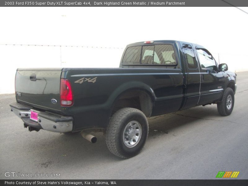 Dark Highland Green Metallic / Medium Parchment 2003 Ford F350 Super Duty XLT SuperCab 4x4