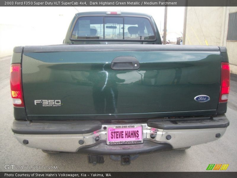 Dark Highland Green Metallic / Medium Parchment 2003 Ford F350 Super Duty XLT SuperCab 4x4