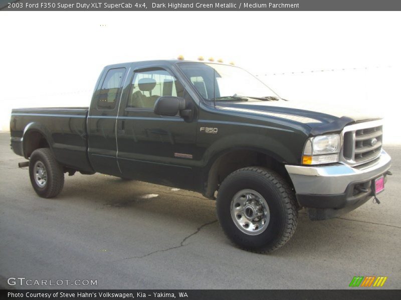 Dark Highland Green Metallic / Medium Parchment 2003 Ford F350 Super Duty XLT SuperCab 4x4