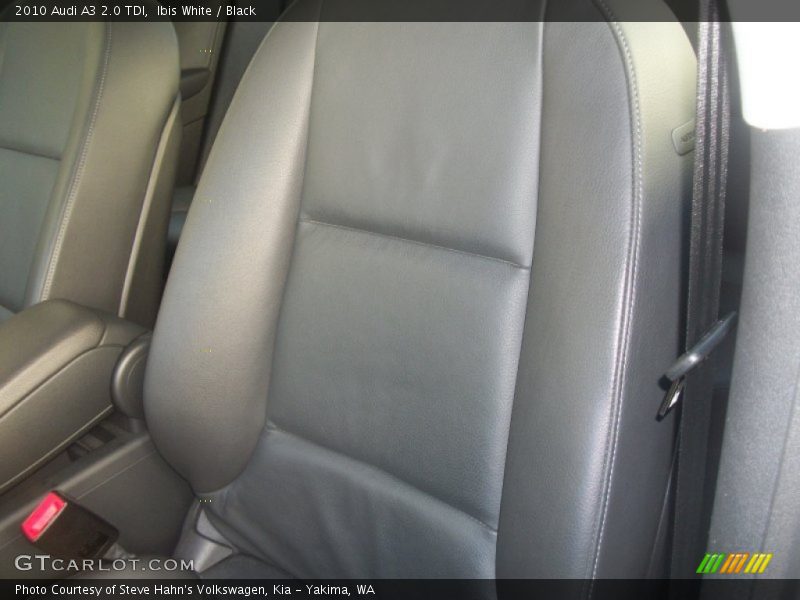Ibis White / Black 2010 Audi A3 2.0 TDI