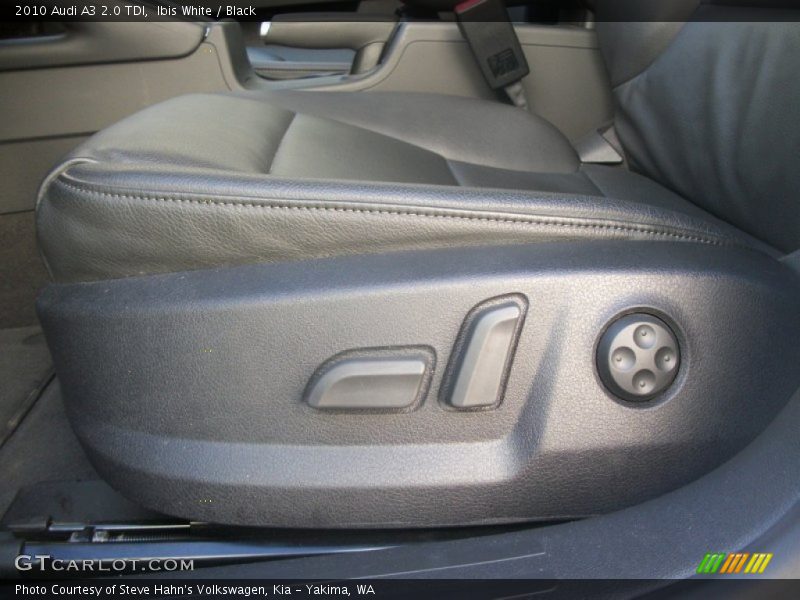 Ibis White / Black 2010 Audi A3 2.0 TDI