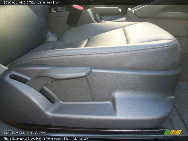 Ibis White / Black 2010 Audi A3 2.0 TDI