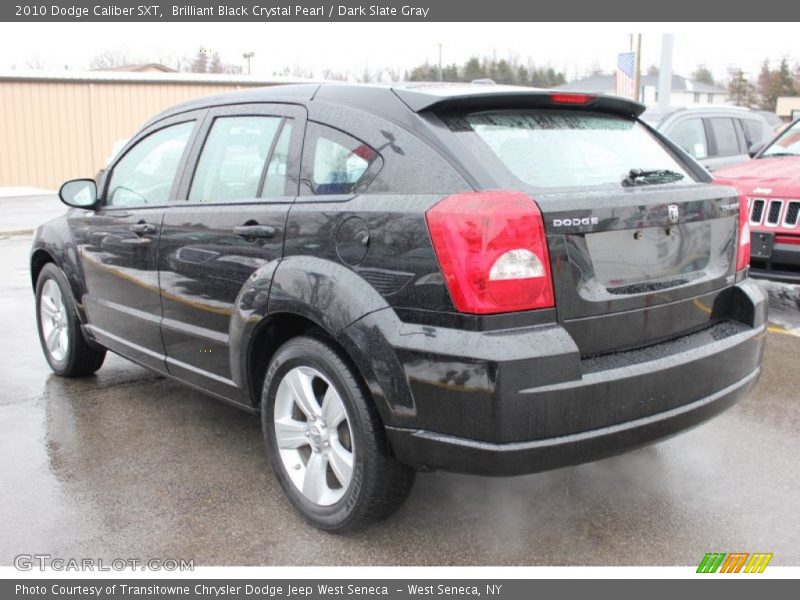 Brilliant Black Crystal Pearl / Dark Slate Gray 2010 Dodge Caliber SXT