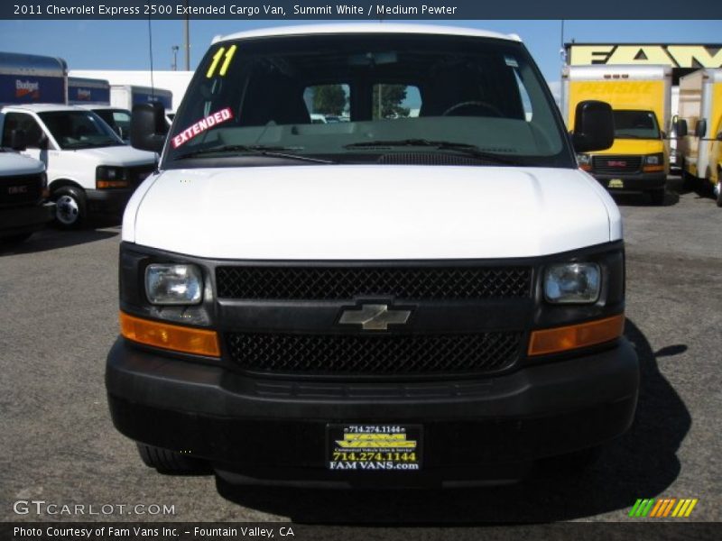 Summit White / Medium Pewter 2011 Chevrolet Express 2500 Extended Cargo Van