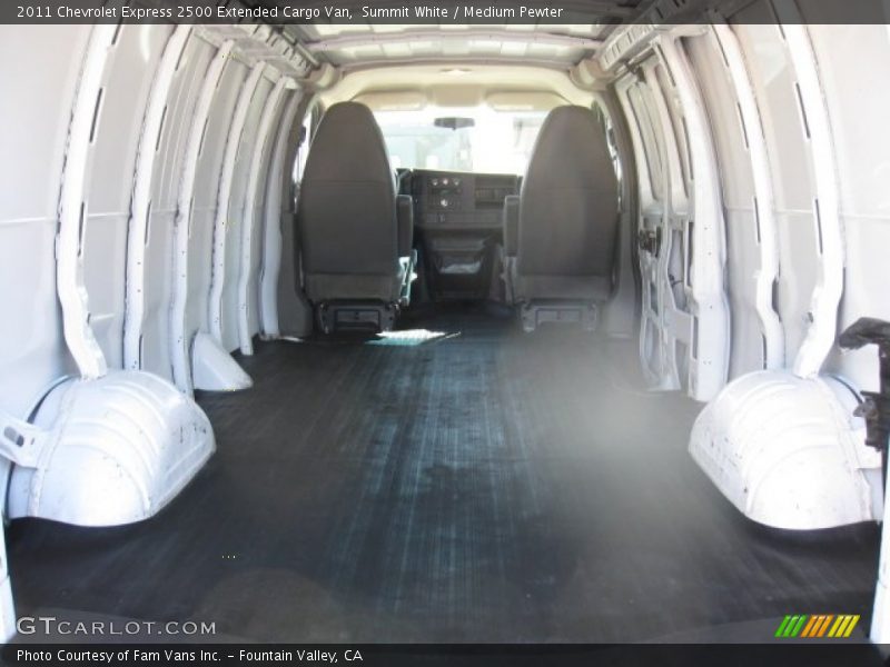 2011 Express 2500 Extended Cargo Van Trunk