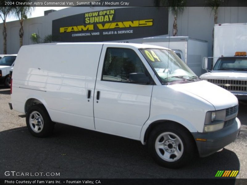 Summit White / Medium Gray 2004 Chevrolet Astro Commercial Van