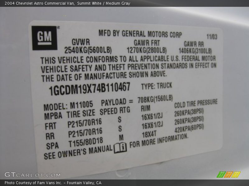 Summit White / Medium Gray 2004 Chevrolet Astro Commercial Van