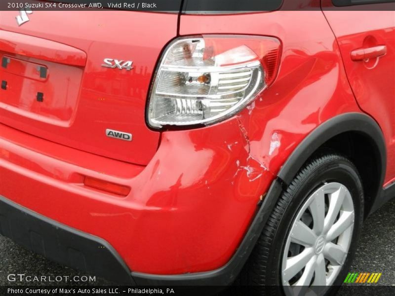 Vivid Red / Black 2010 Suzuki SX4 Crossover AWD