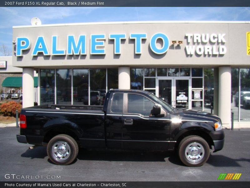 Black / Medium Flint 2007 Ford F150 XL Regular Cab