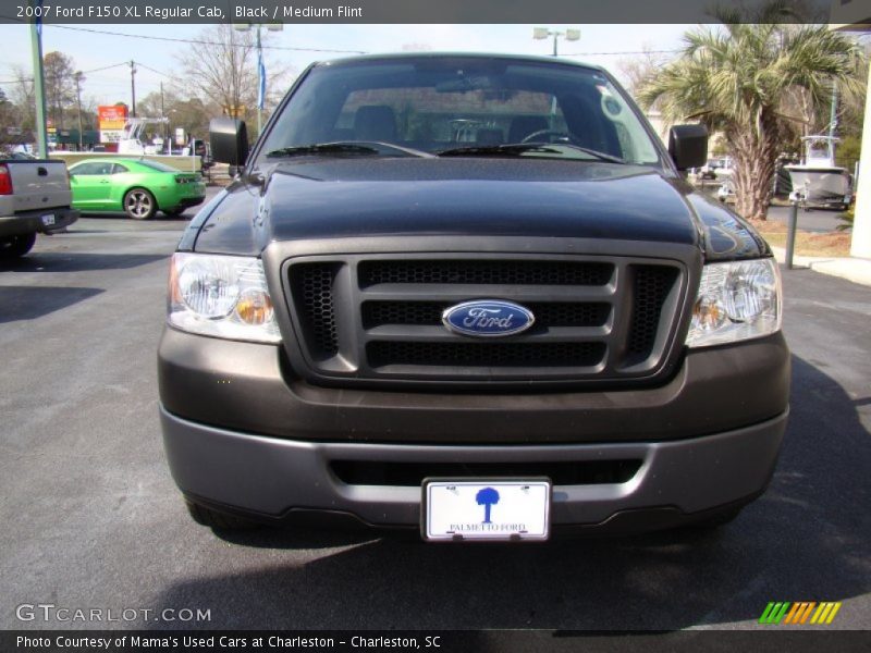 Black / Medium Flint 2007 Ford F150 XL Regular Cab