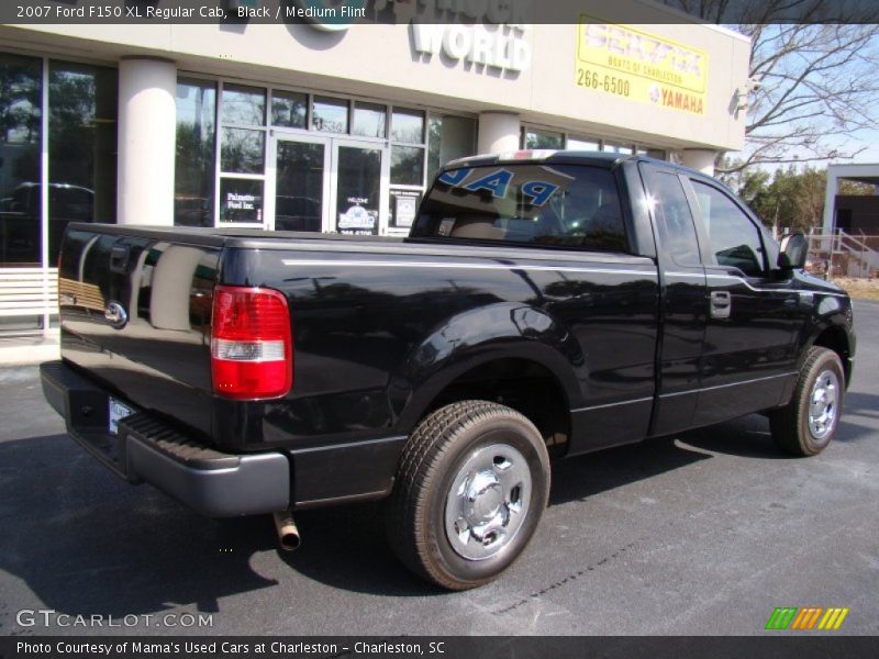 Black / Medium Flint 2007 Ford F150 XL Regular Cab